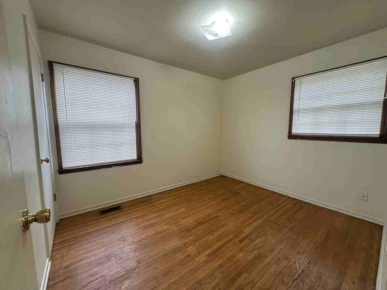 400 Lancashire Rd #1 - Photo 4 of 10