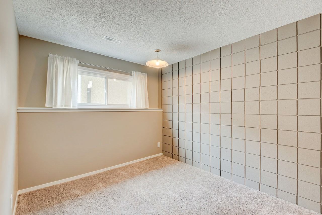 2116 23 Ave Sw #A - Photo 7 of 22