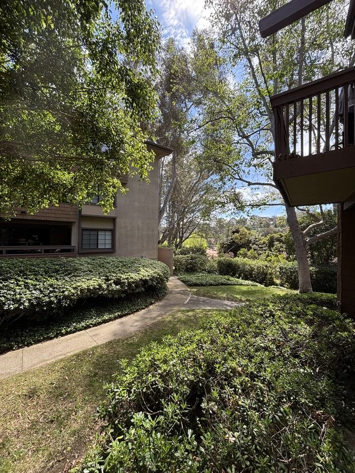 8860 Villa La Jolla Dr 106 - 106 #106 - Photo 3 of 33