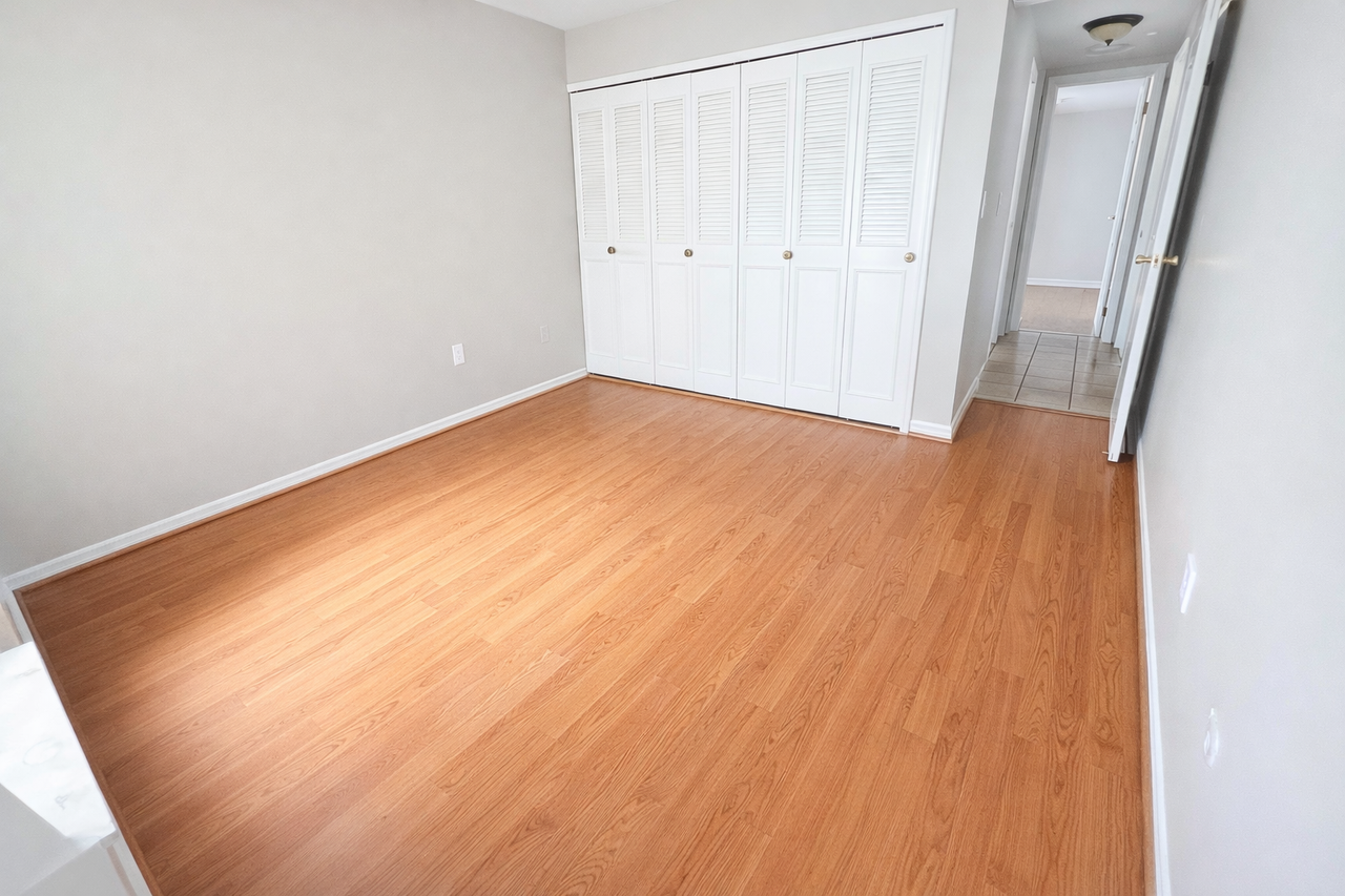 5050 5050 DOYLE ROAD207 #207 - Photo 4 of 6