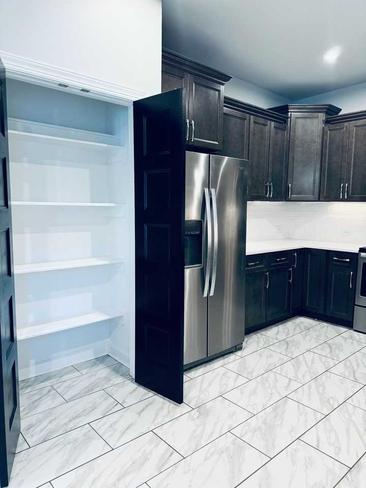 310 W Horton St #1 - Photo 5 of 23