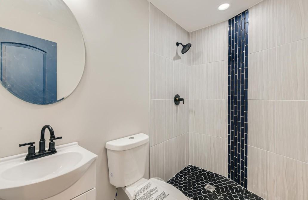 5817 S Calumet Ave #1 - Photo 7 of 8