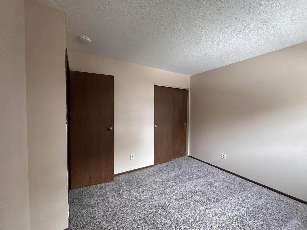 220 Marks AveApt C #C - Photo 6 of 7