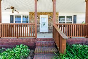 featured image of 211 Fall Creek Dr #1