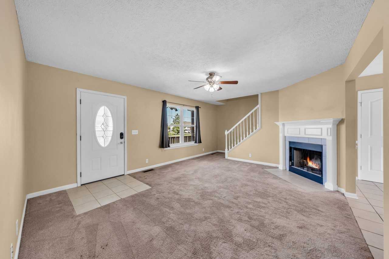 211 Fall Creek Dr #1 - Photo 4 of 37