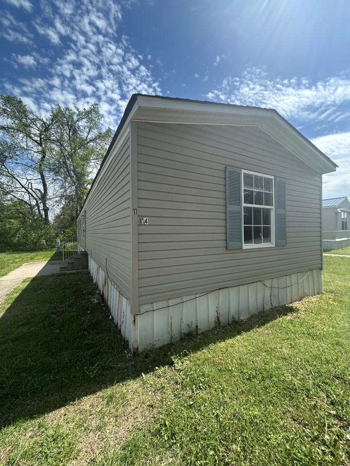 134 Zackary St #1