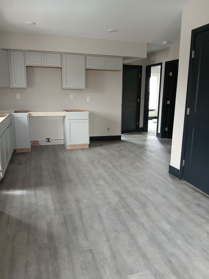 Del Rey Apartments - Photo 2 of 20