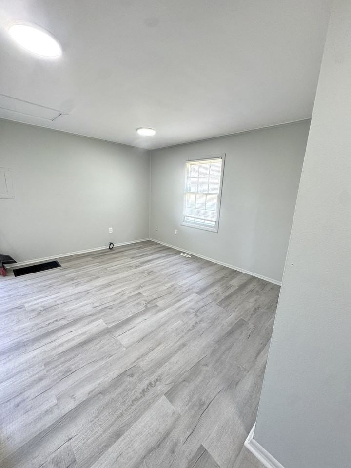 1337 Iron Ridge Rd #2 - Photo 6 of 14