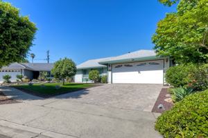 featured image of 344 Rancho Vista Pl #1