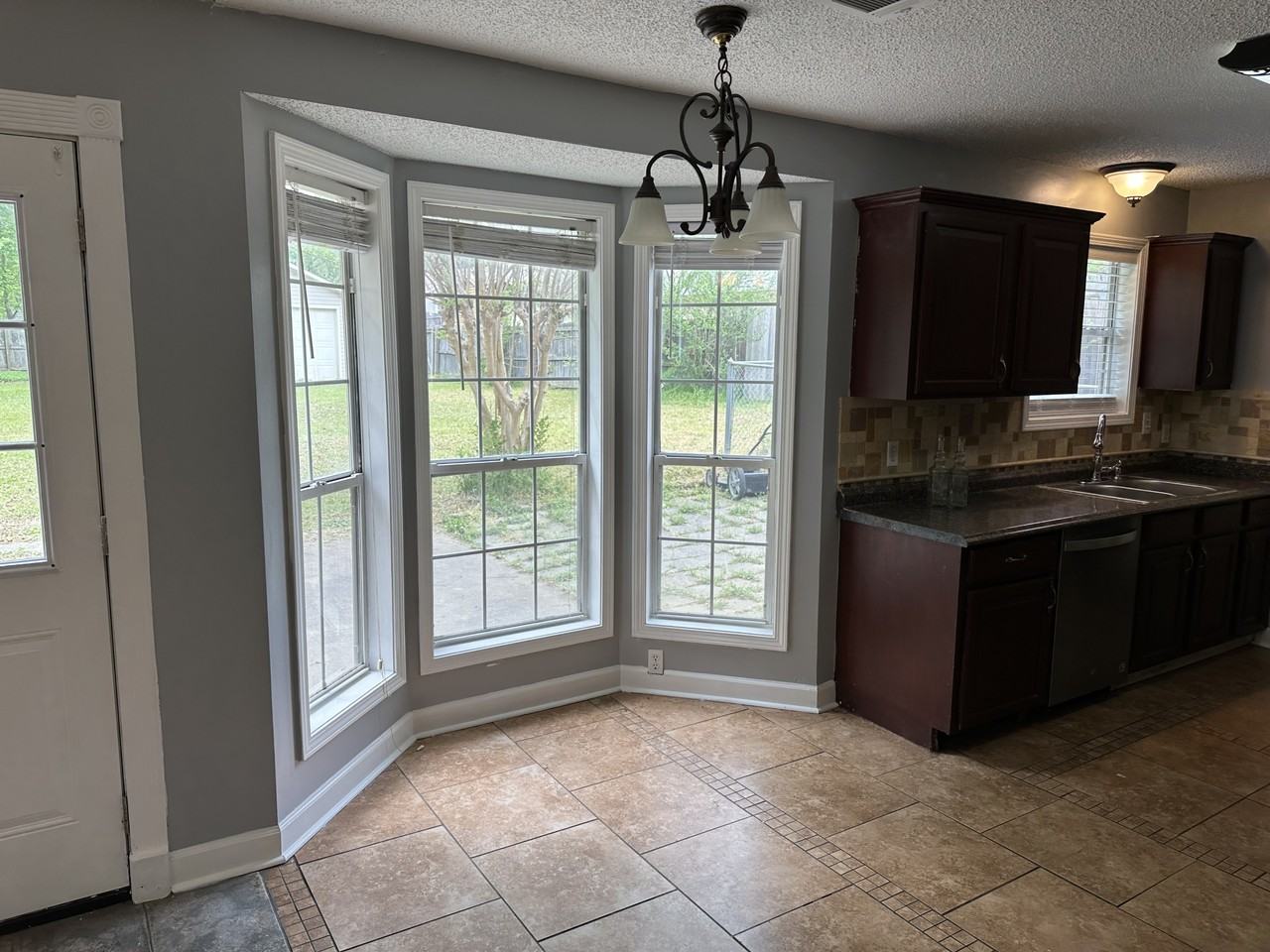 3205 Turtle Creek Rd #1 - Photo 4 of 13