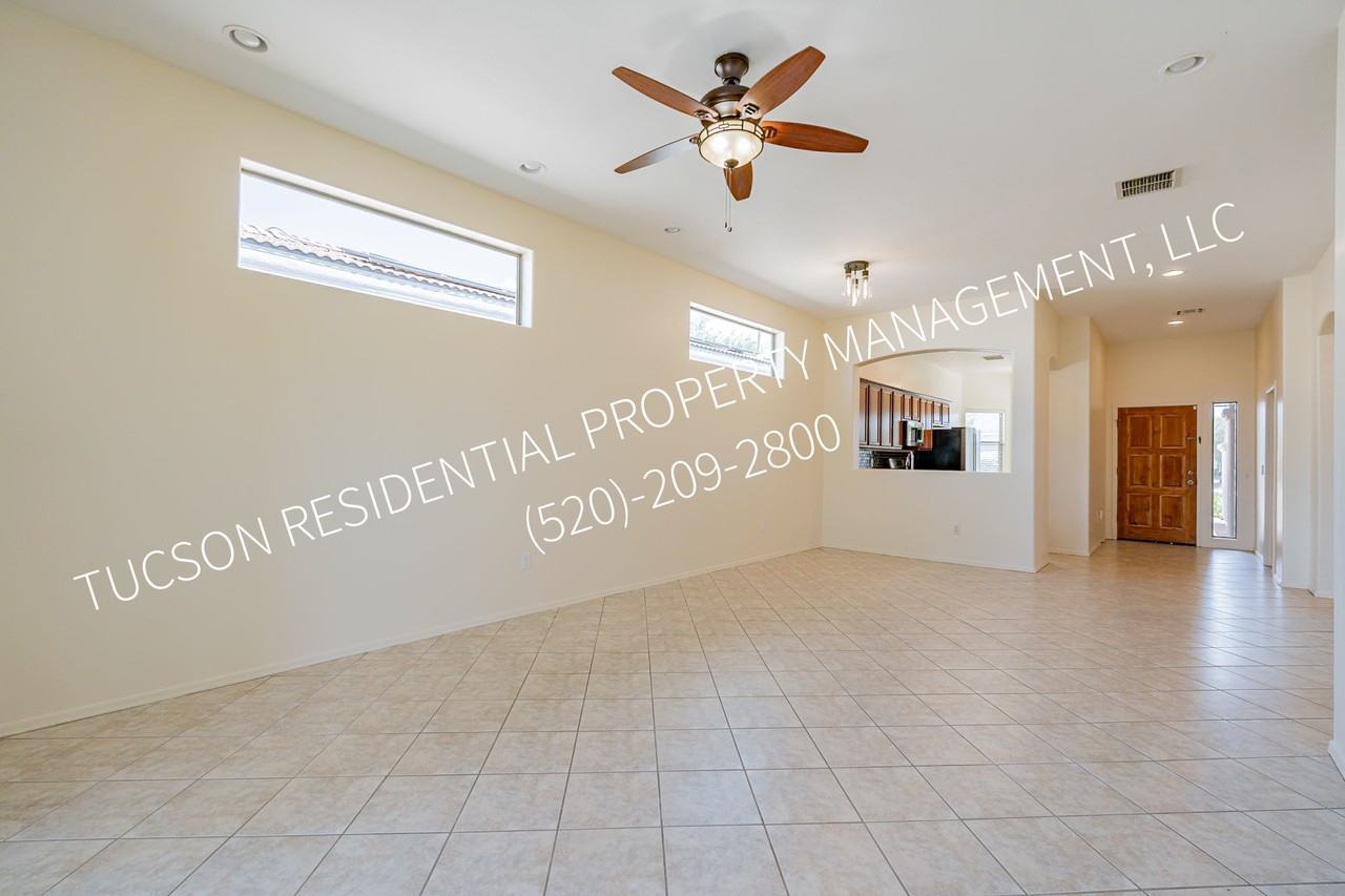 10444 S Frontier Ranch Pl #1 - Photo 4 of 34