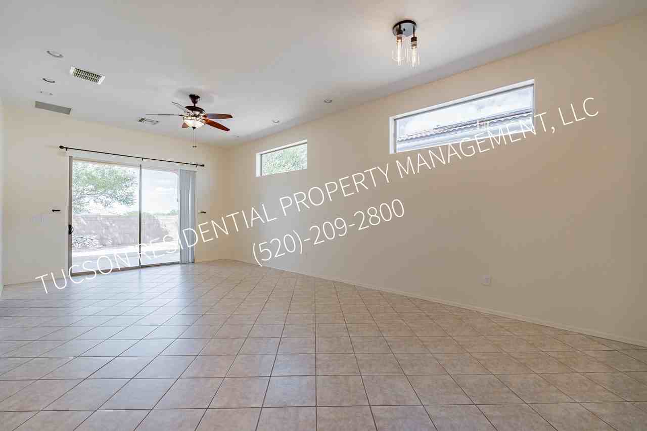 10444 S Frontier Ranch Pl #1 - Photo 6 of 34