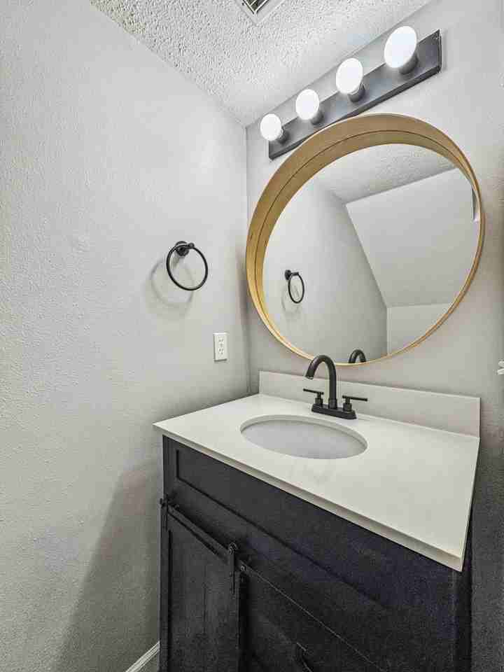 6918 Sea Turtle Cir #1 - Photo 5 of 10