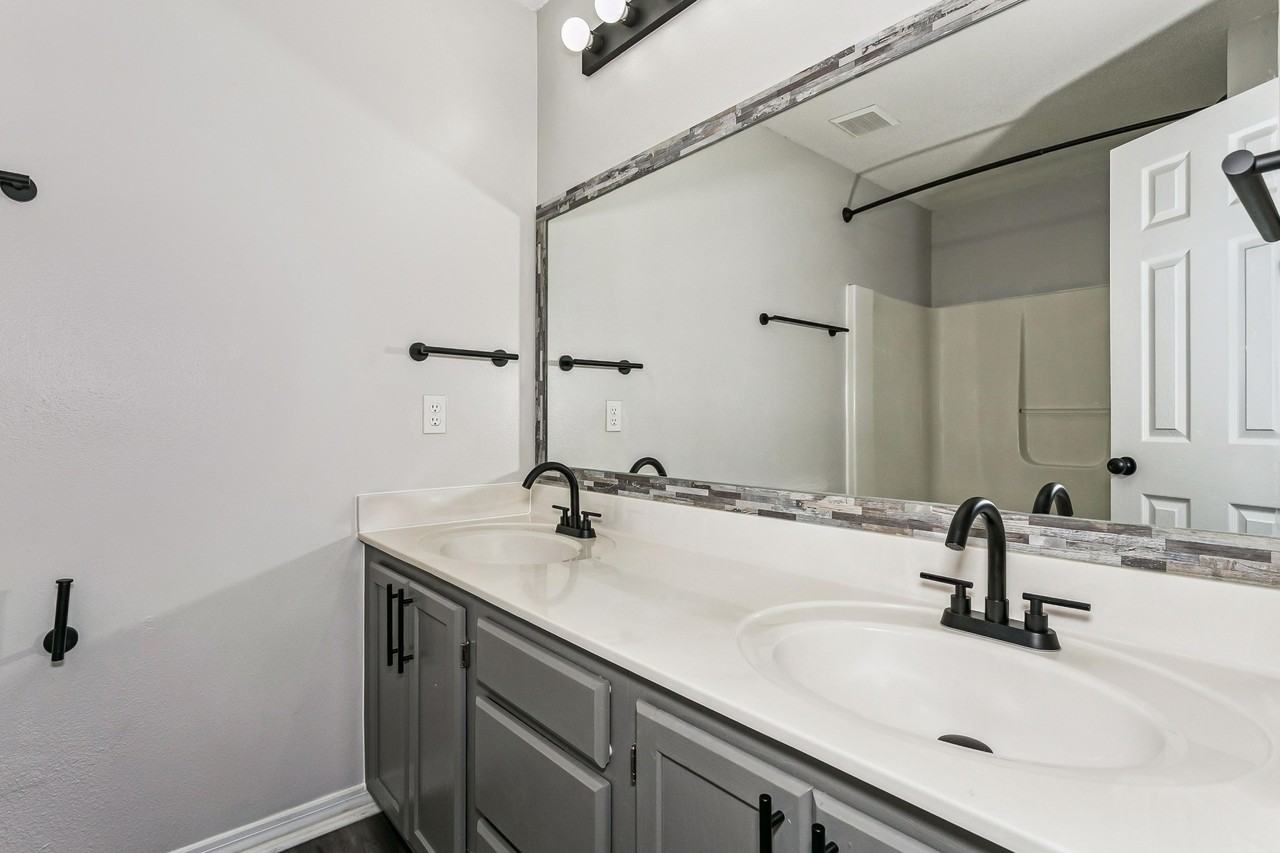 6918 Sea Turtle Cir #1 - Photo 7 of 10