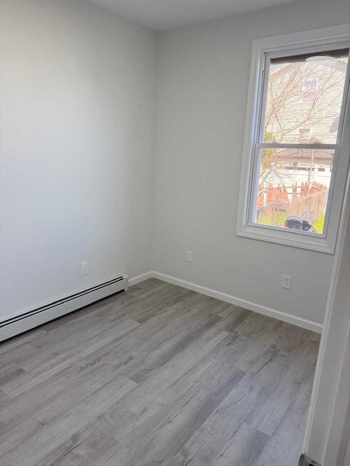 611 Magnolia Ave #1 - Photo 2 of 10