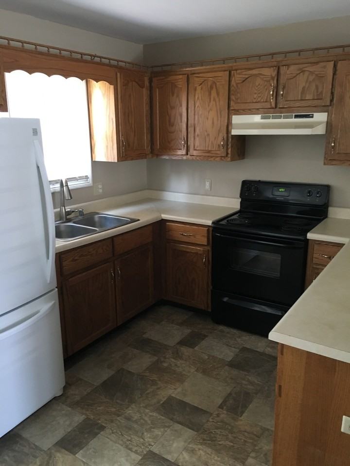 426 College St #426-3 - Photo 2 of 8