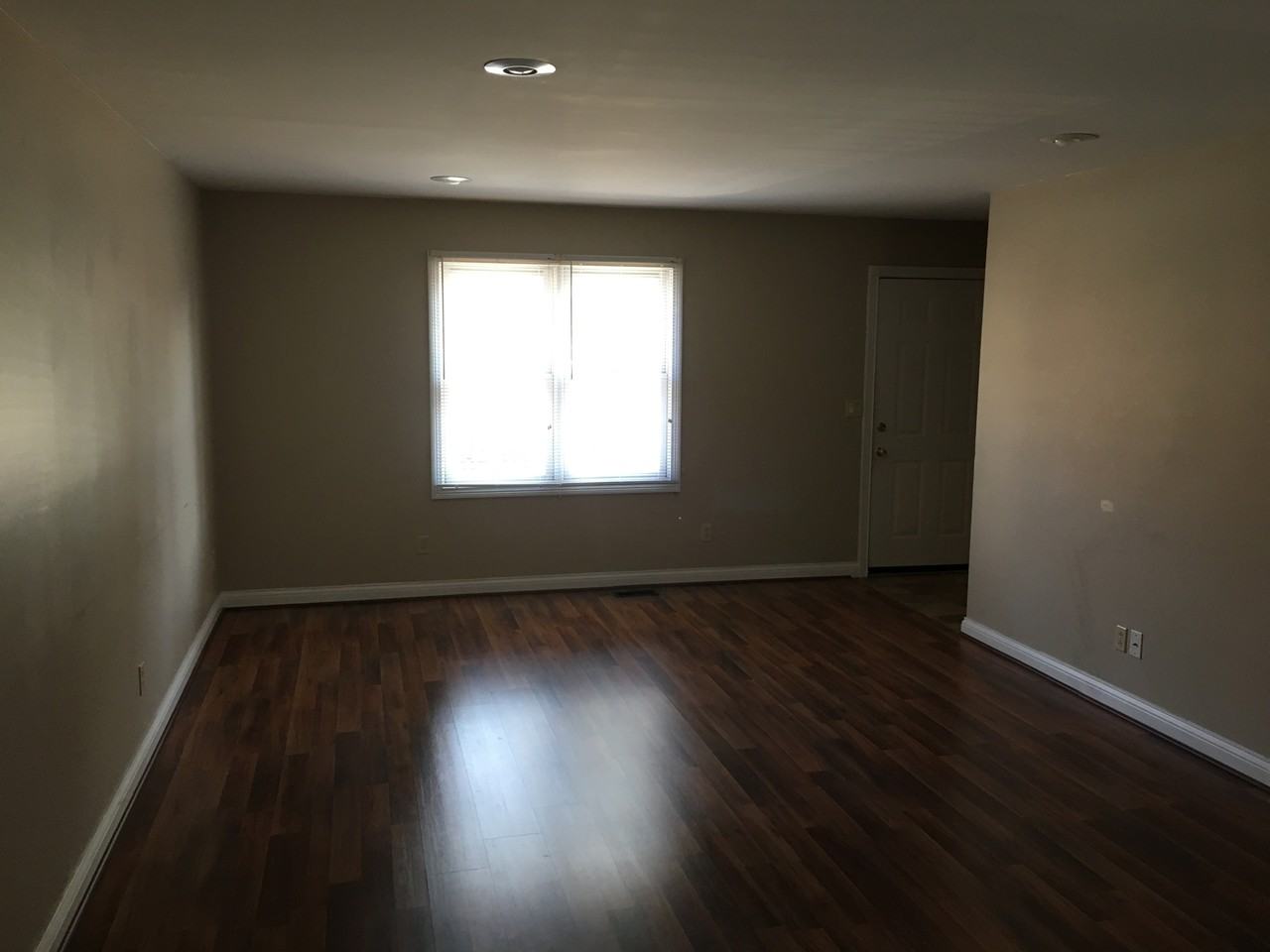 426 College St #426-3 - Photo 3 of 8