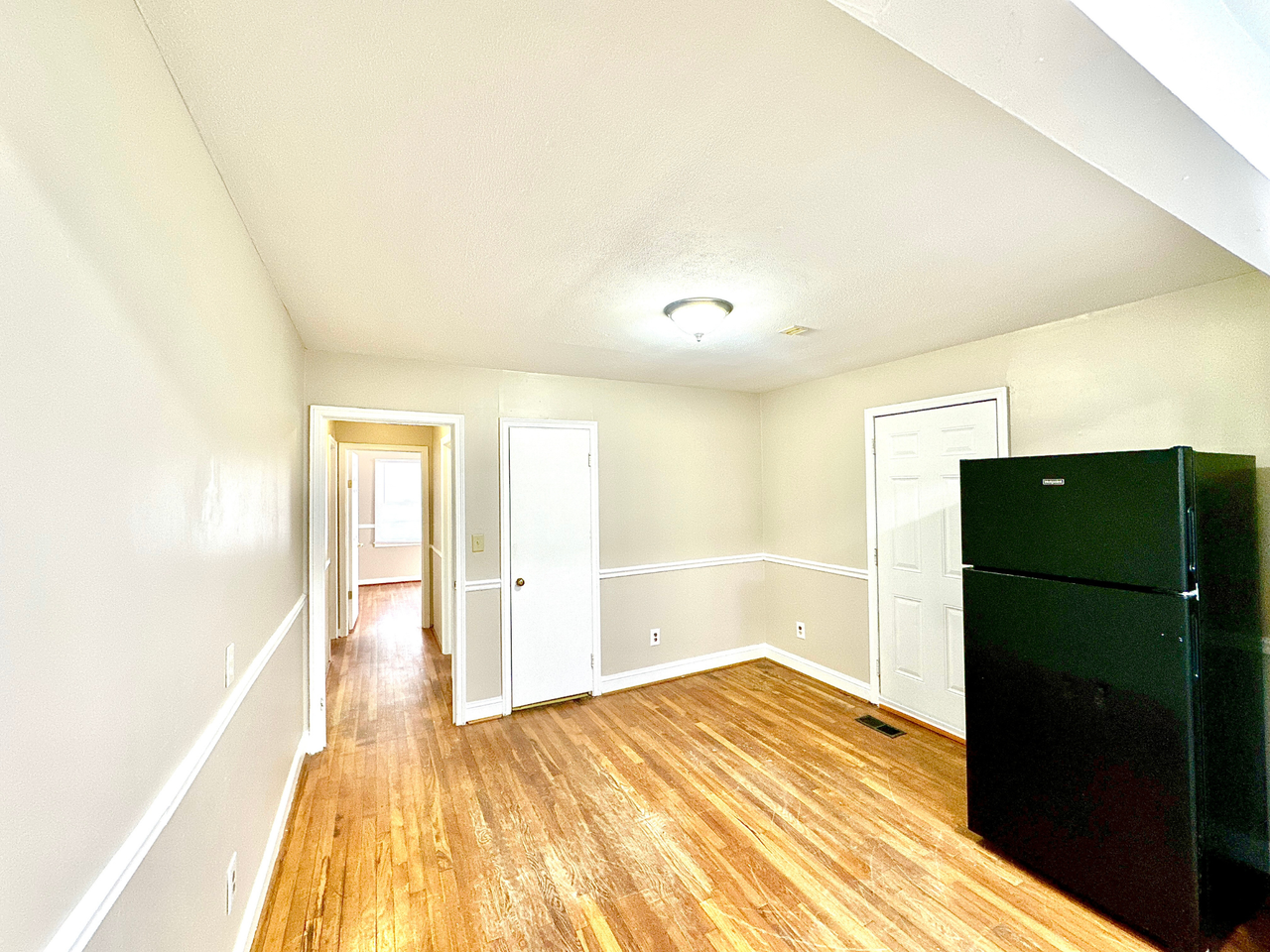 601 Lynn Ter #1 - Photo 7 of 24