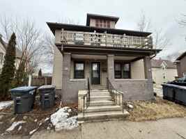 featured image of 1025 Superior Ave #1025