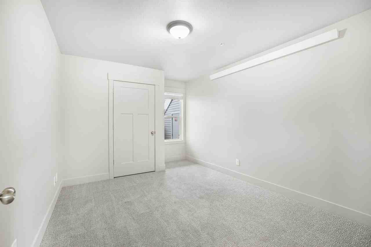 6123 N Silver Fox Rd #1 - Photo 4 of 21
