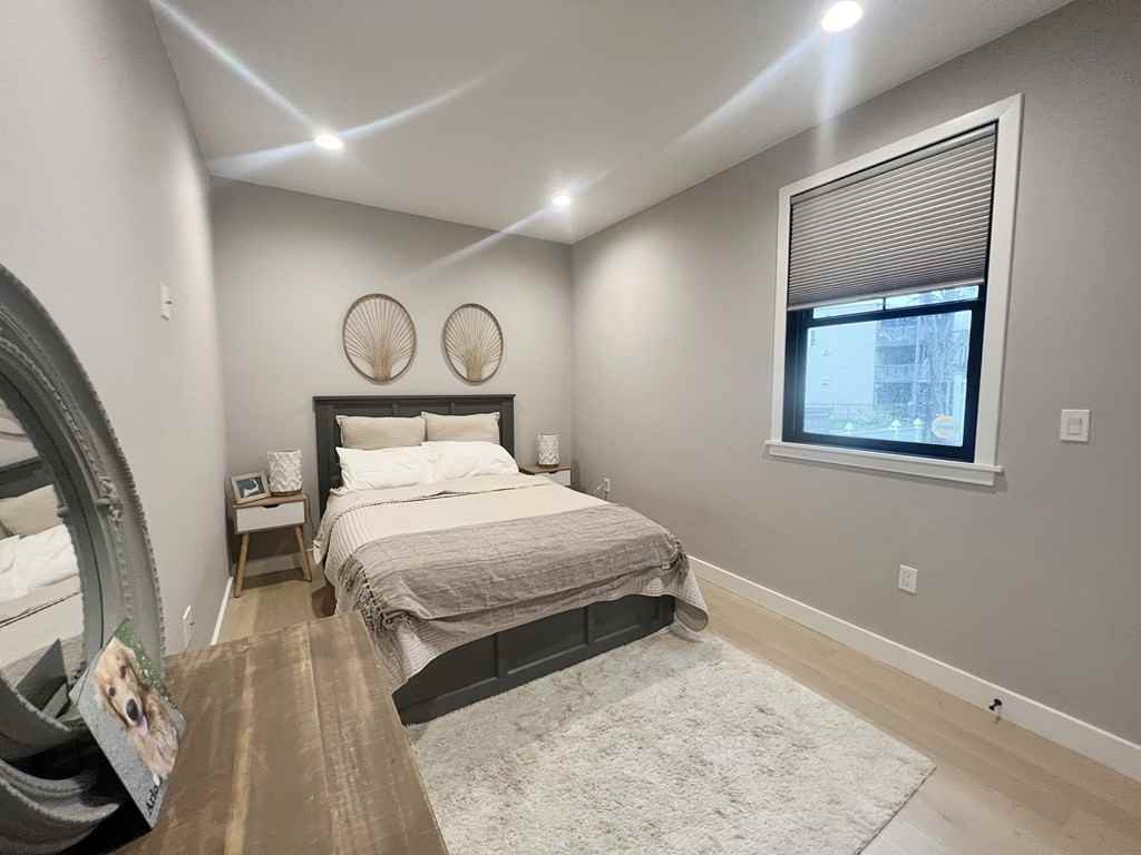 360 Meridian St #3 - Photo 6 of 19