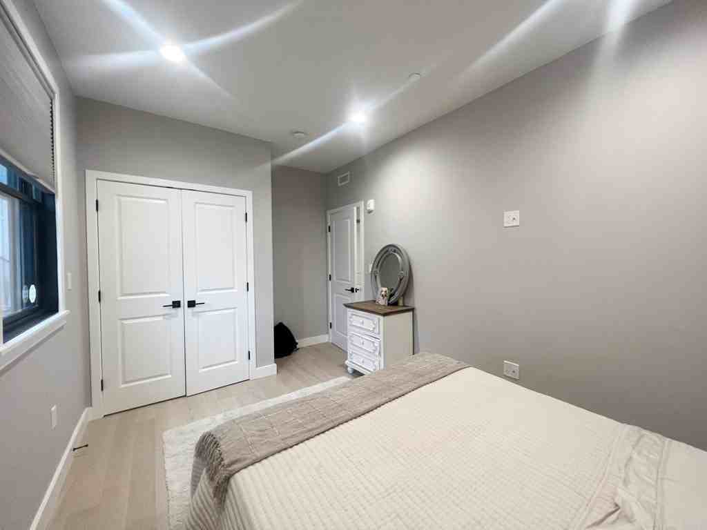 360 Meridian St #3 - Photo 7 of 19