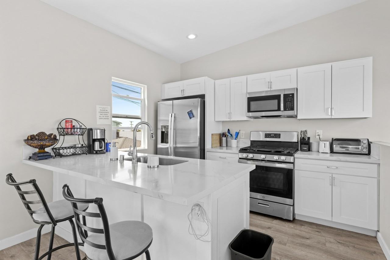 5621 Dorothy Dr #5621