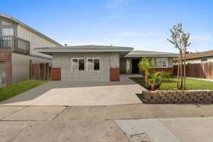 featured image of 5619 Dorothy Dr #5619