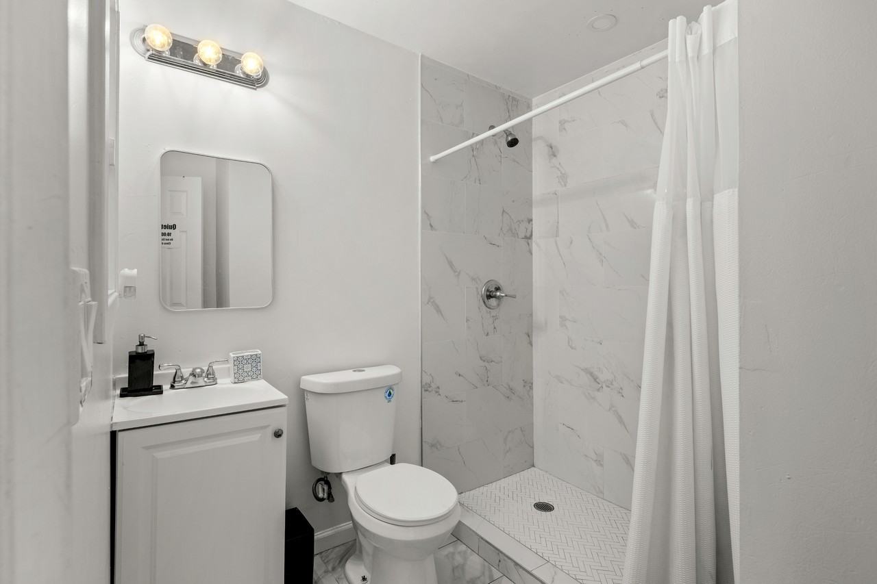5619 Dorothy Dr #5619 - Photo 5 of 25