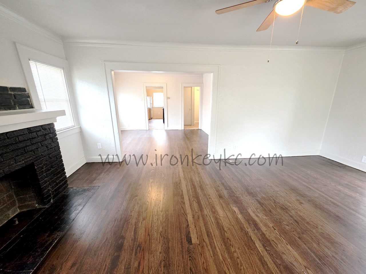 2100 E 58th St #1 - Photo 4 of 40