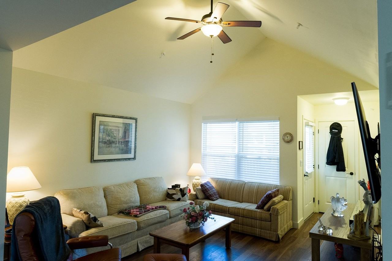 The Spinney at Van Dyke - Photo 2 of 29