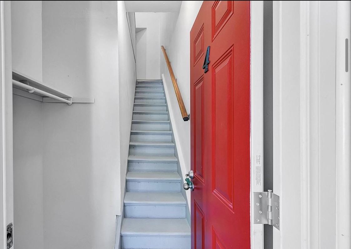 104 Mulcaster St #4 - Photo 5 of 8