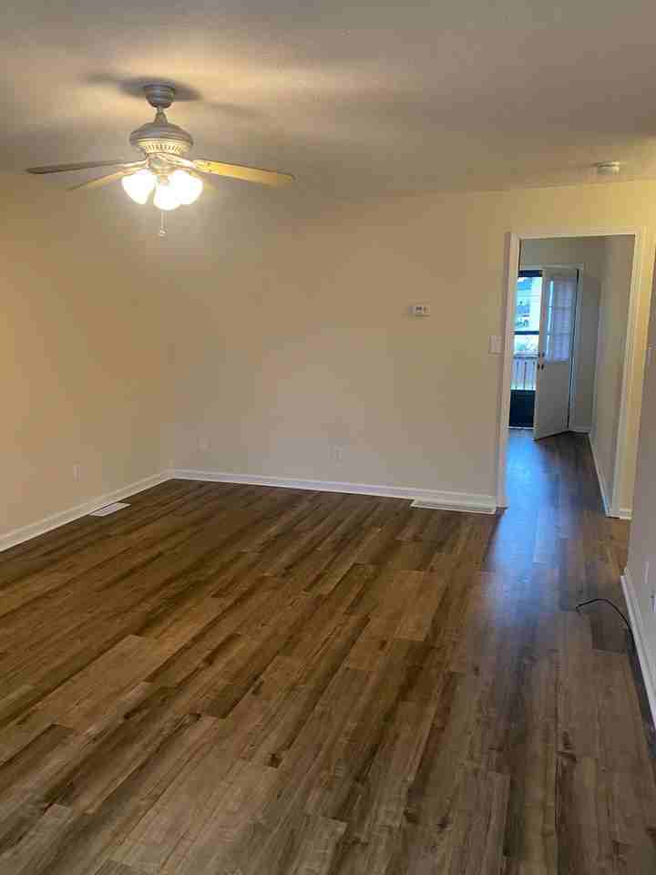 2119 Rockcreek Dr #B - Photo 2 of 26