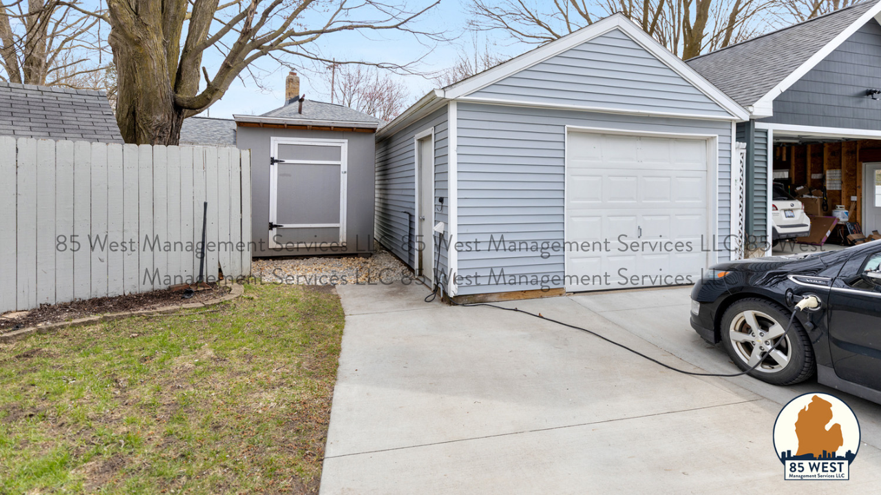 270 N Main St #1 - Photo 6 of 26