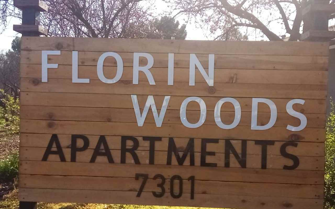 Florin Woods - Photo 6 of 15