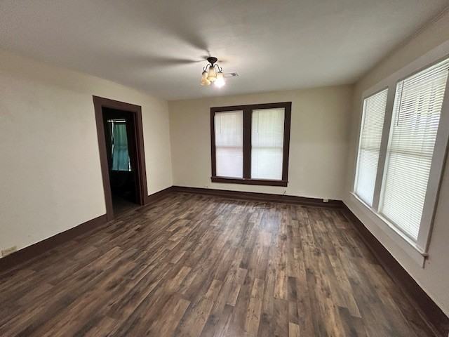 427 Bower St #1 - Photo 4 of 11