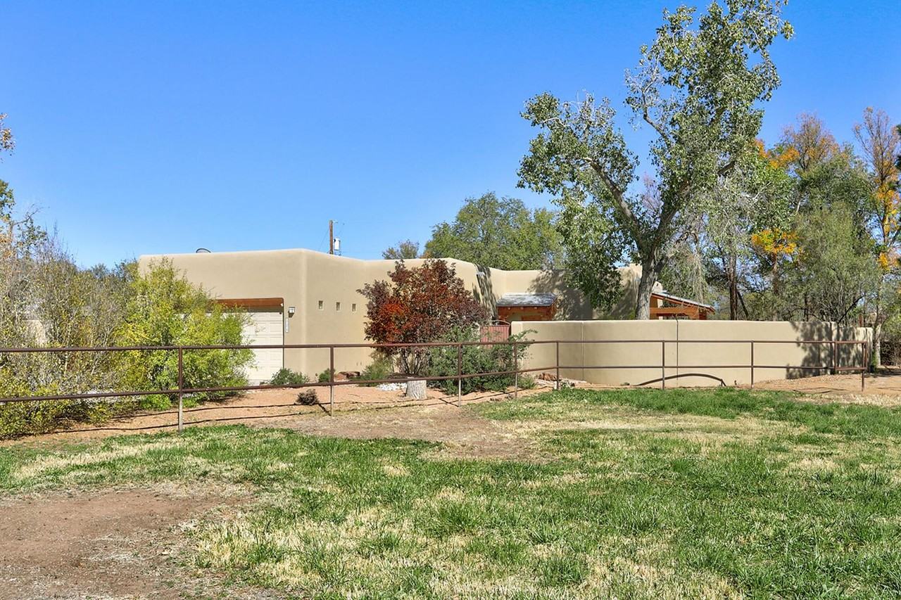 120 Espinosa Rd #CORR