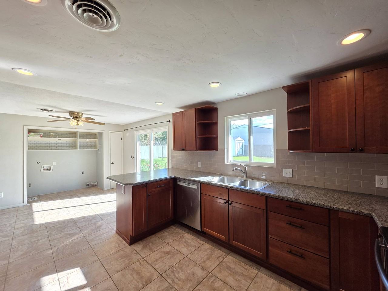 1601 S Yelm St #1 - Photo 7 of 22