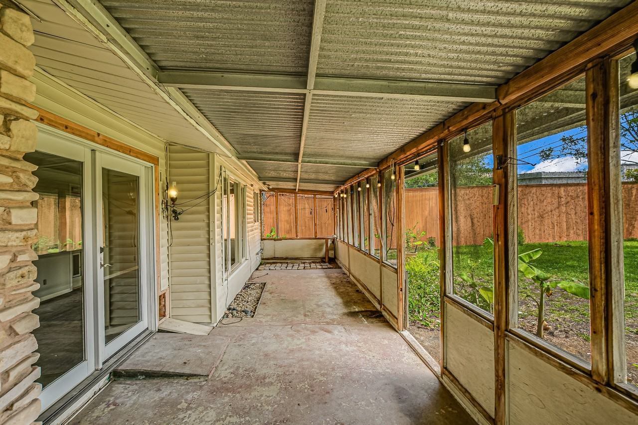 7509 Daugherty St - Photo 2 of 10