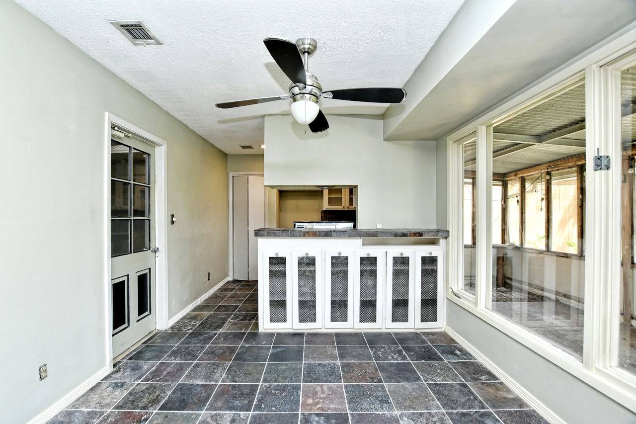 7509 Daugherty St - Photo 7 of 10