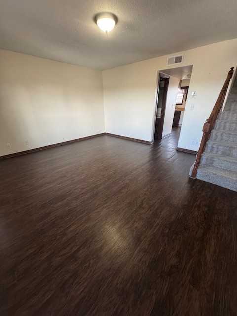 1252 Pleasant Valley Rd