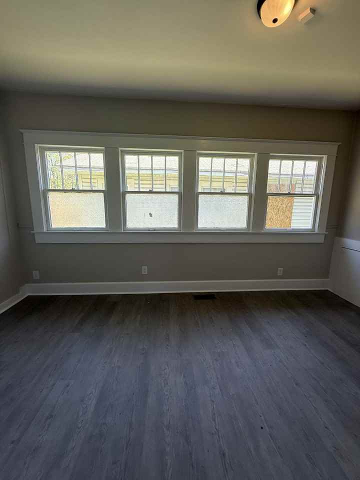 1698 Dennison Ave Sw #1 - Photo 3 of 8