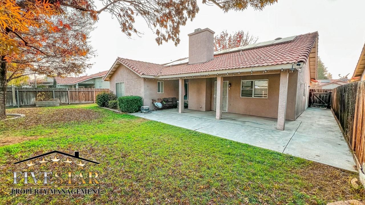 4710 Polo Wood St - Photo 2 of 18