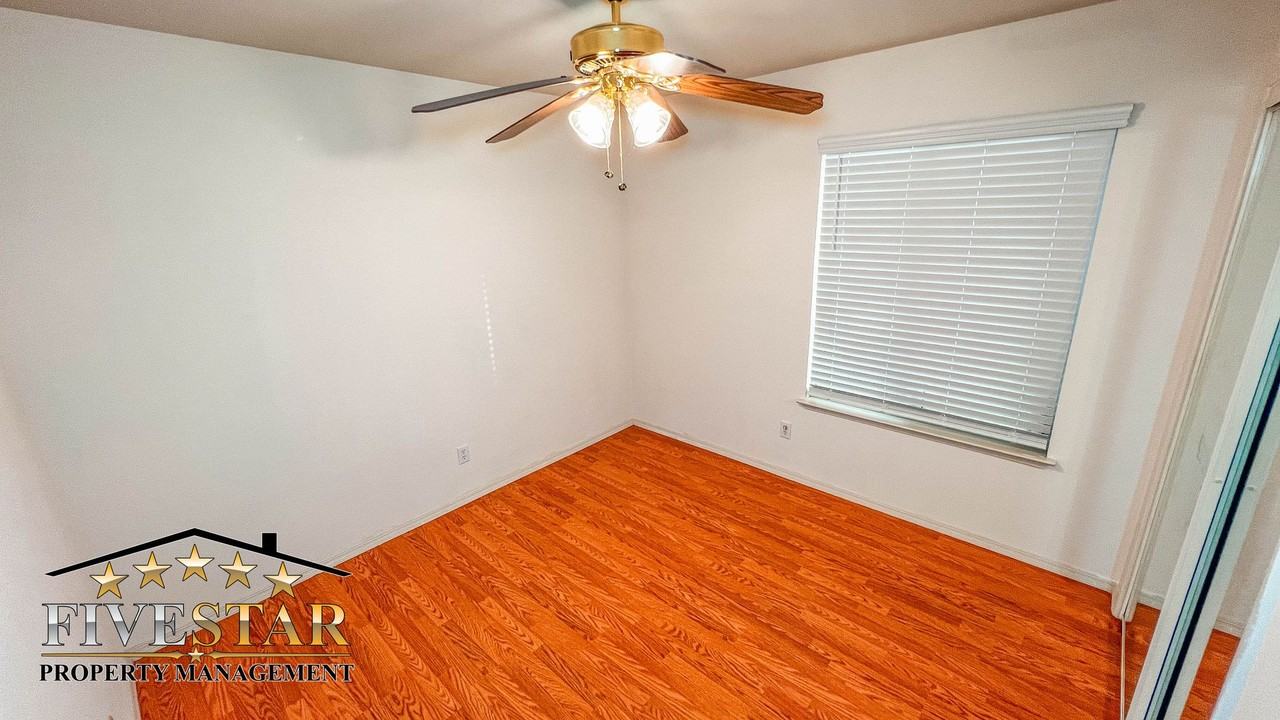 4710 Polo Wood St - Photo 7 of 18