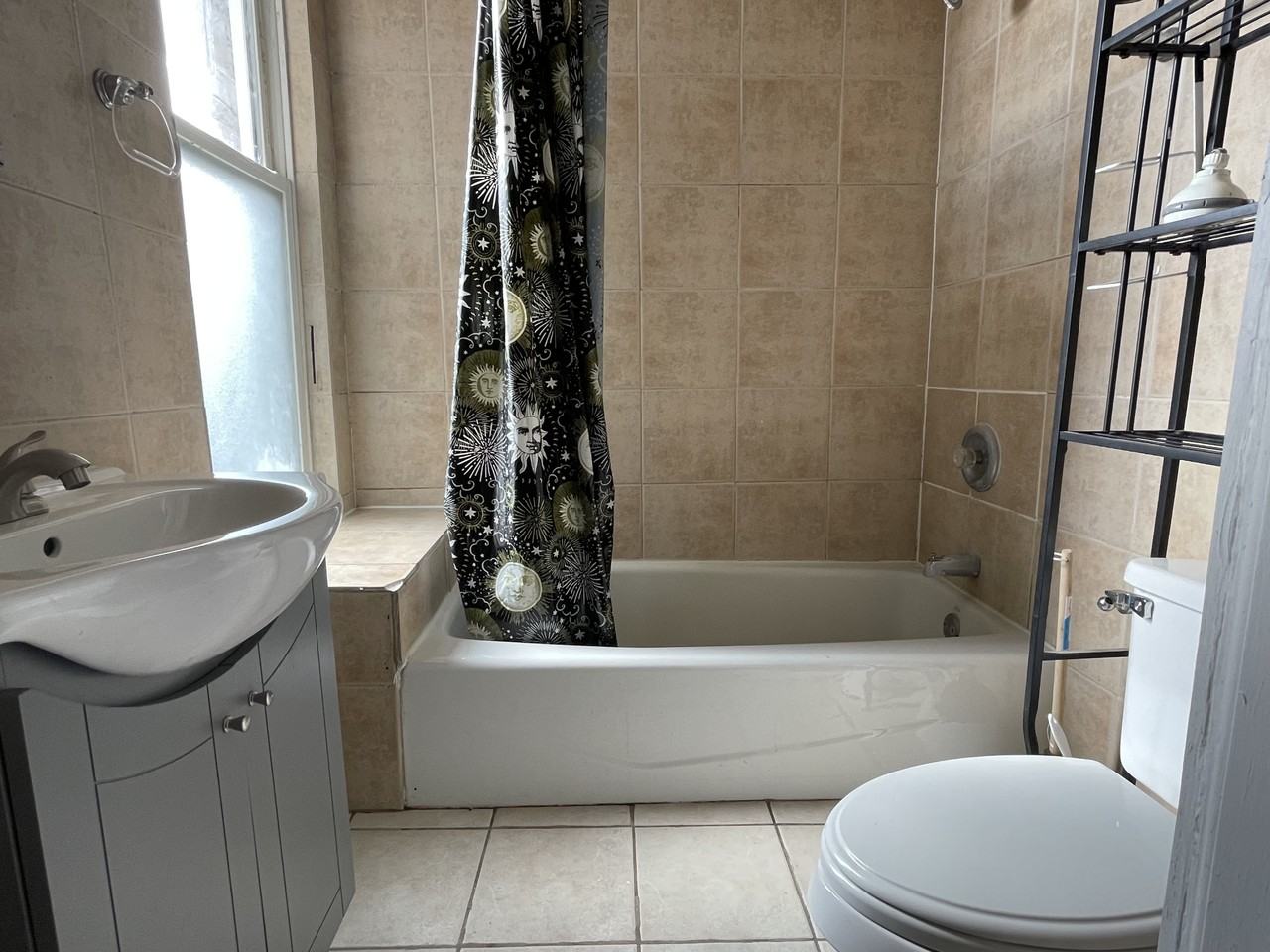 292 Villa Street - 4 #4 - Photo 5 of 19