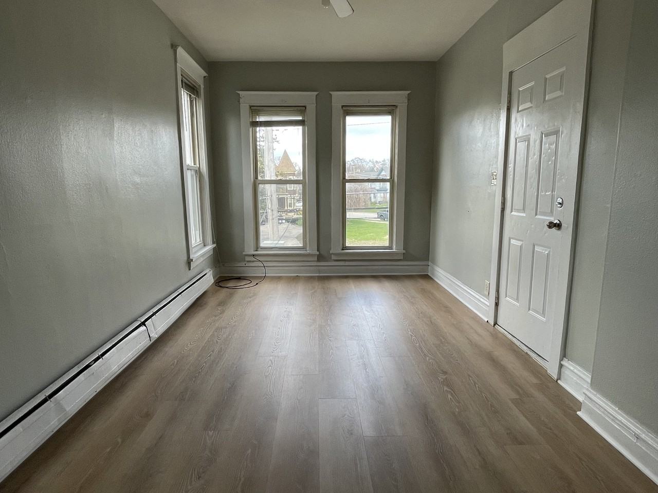 292 Villa Street - 4 #4 - Photo 7 of 19