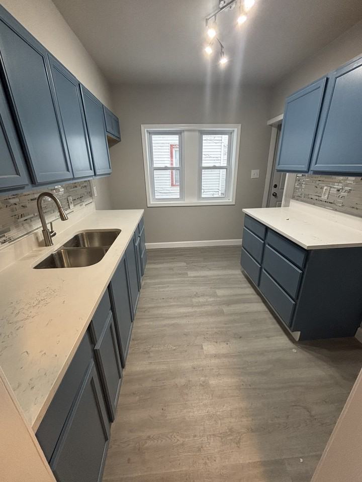 373 Taft Pl #1 - Photo 7 of 20