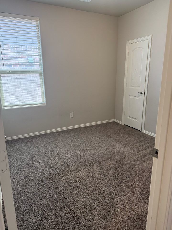 6911 Brisco Rd #0 - Photo 7 of 36