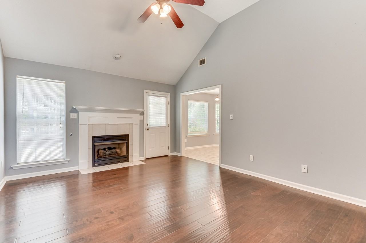 1231 Pinnacle Dr #1 - Photo 5 of 36