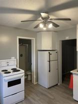 39 Maple St N #B - Photo 1 of 1